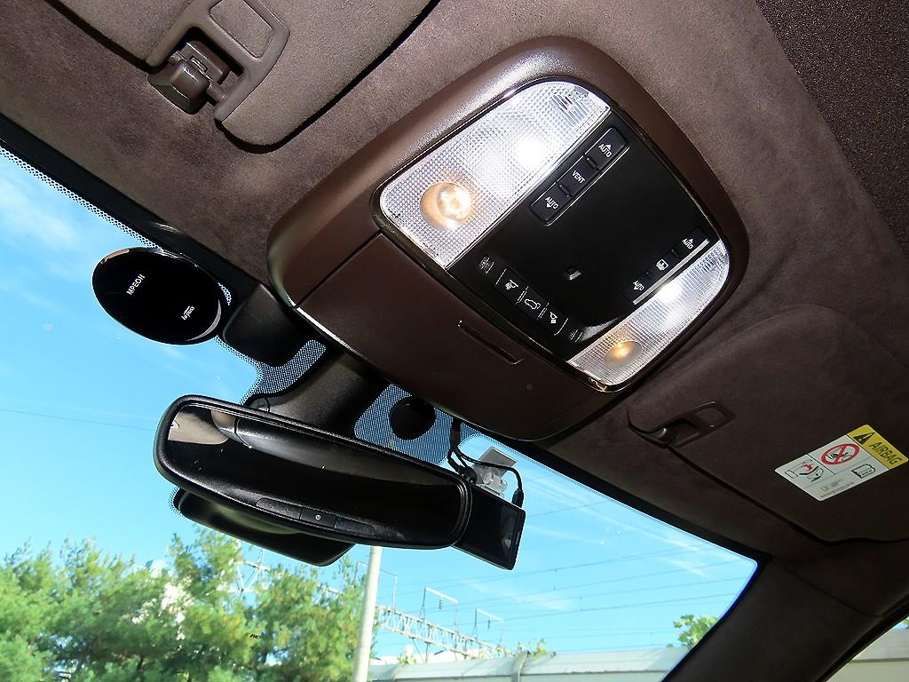 Jeep Cherokee — miniaturë 14