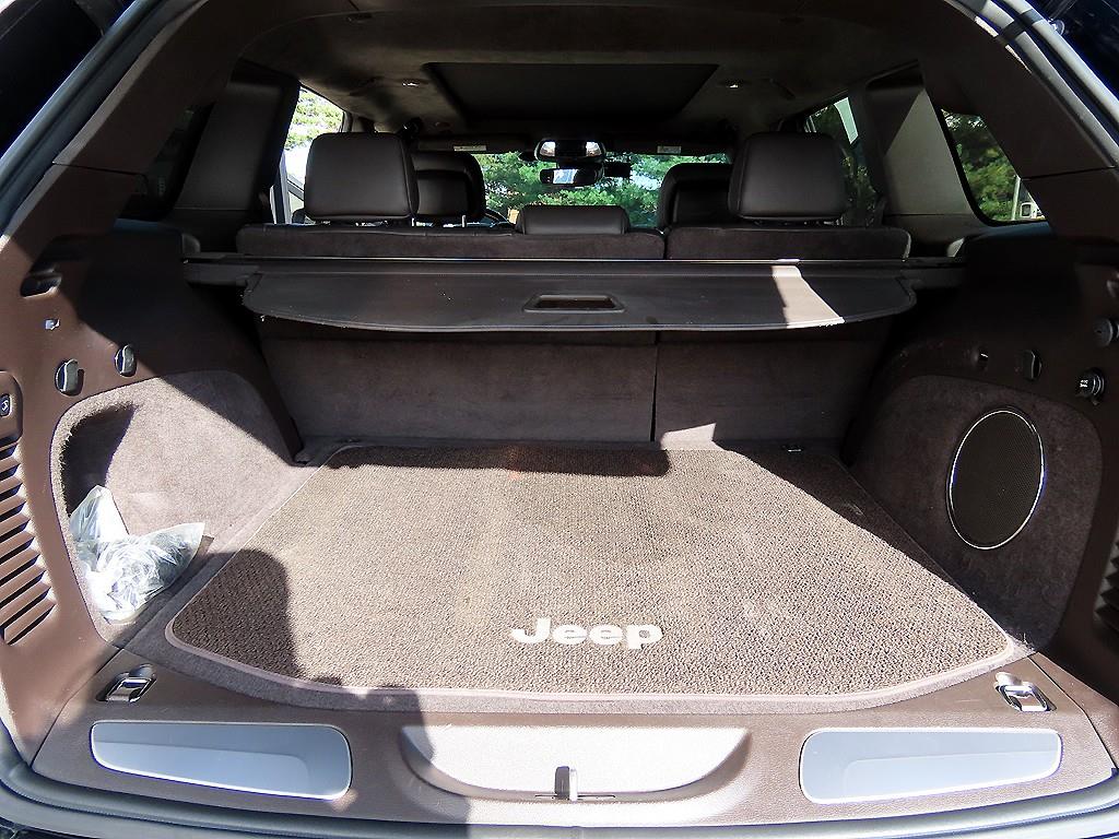 Jeep Cherokee — miniaturë 17
