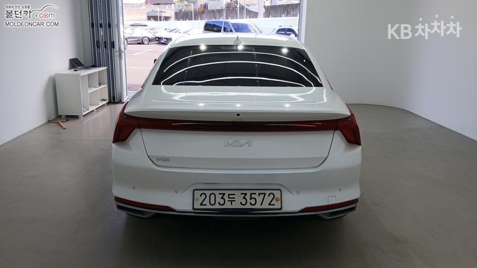 Kia K8 — miniaturë 4