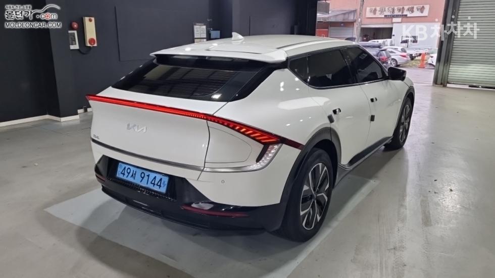 Kia EV6 — фото 2