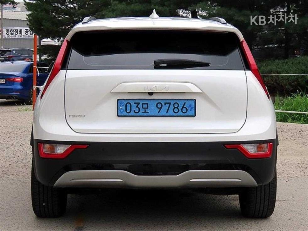 Kia BASE MODEL — фото 4