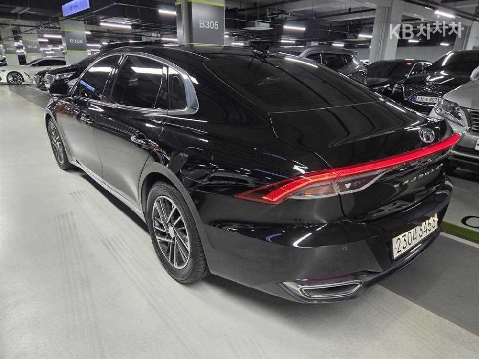 Hyundai Grandeur Premium — фото 3