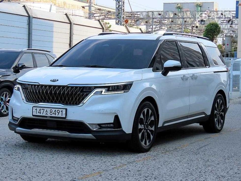 Kia Carnival SIGNATURE — фото 2