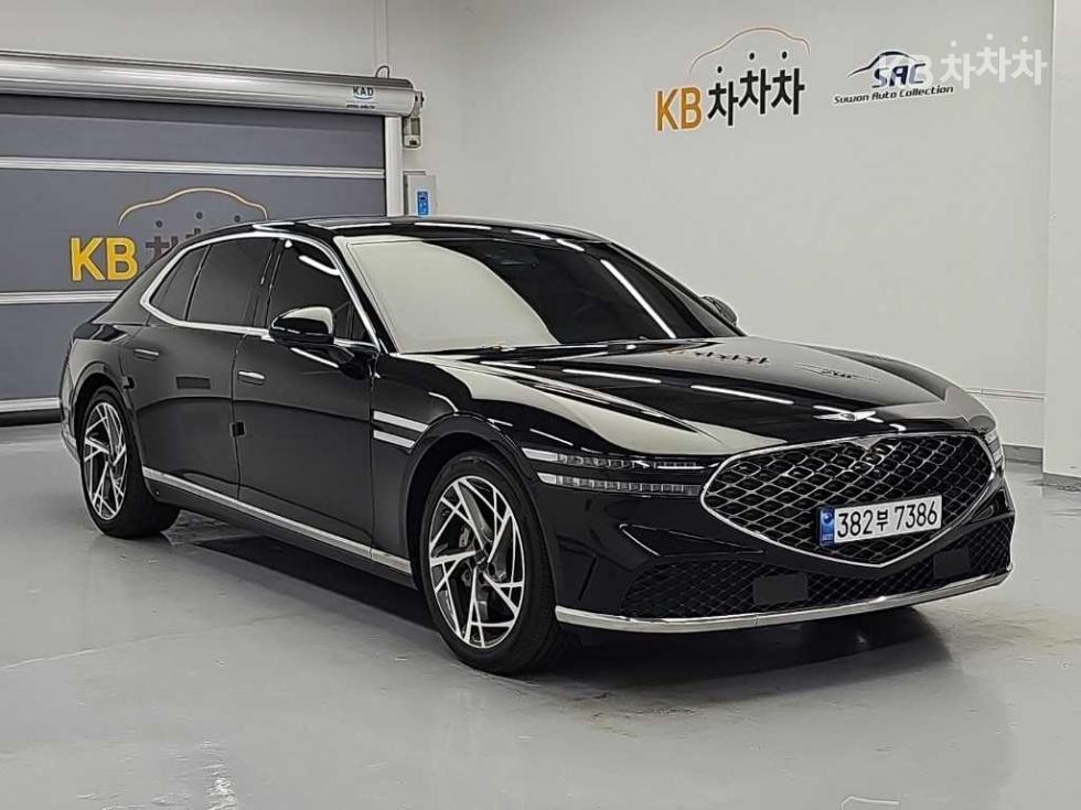 Genesis G90 BASE MODEL — фото 4