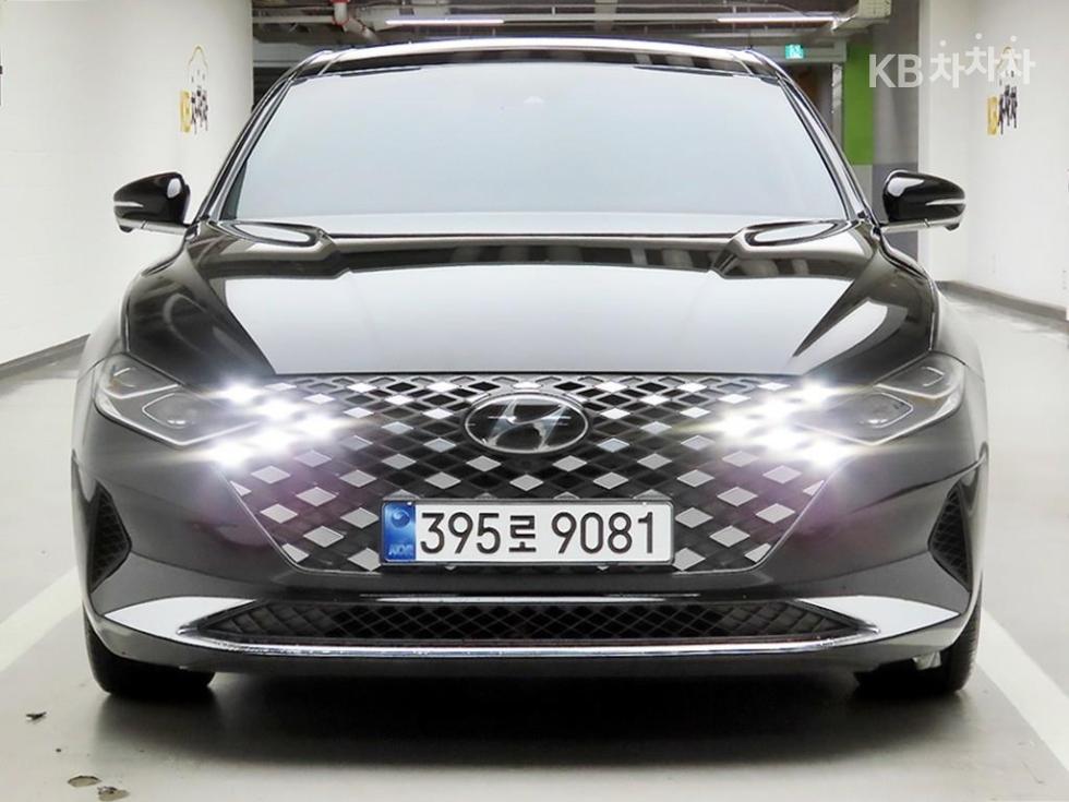 Hyundai Grandeur EXCLUSIVE — фото 1