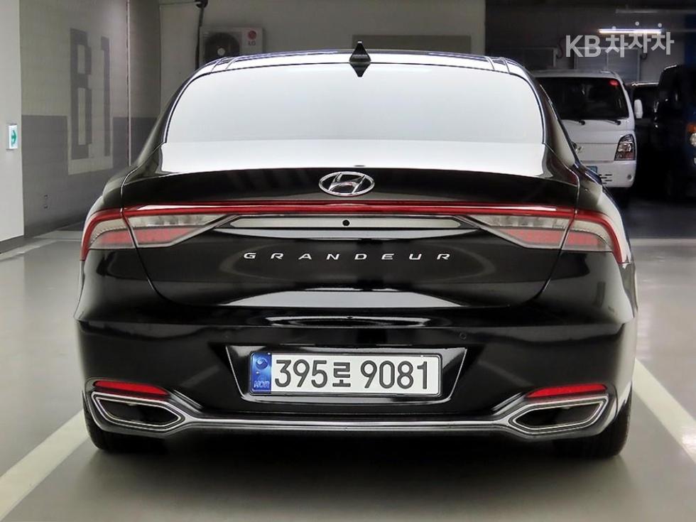 Hyundai Grandeur EXCLUSIVE — фото 3