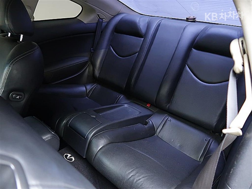 Kia Sorento — miniaturë 11