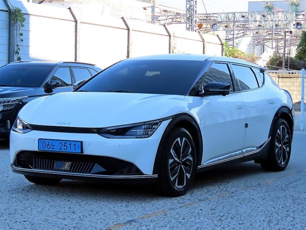 Kia EV6 — фото 2