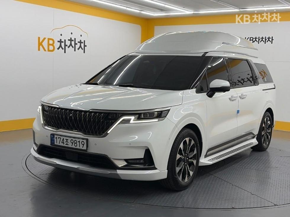 Kia Carnival SIGNATURE — фото 1