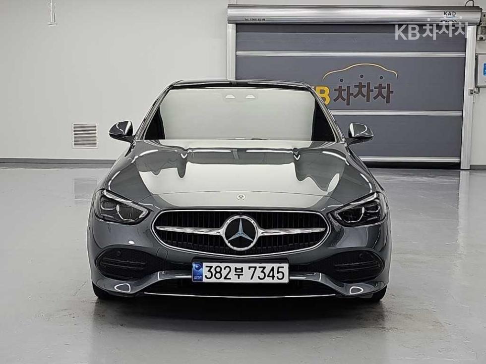 Mercedes-Benz C-Class Avantgarde — фото 2