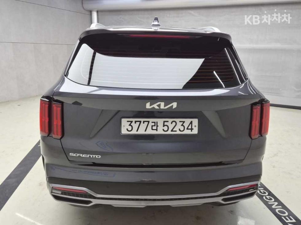 Kia Sorento SIGNATURE — фото 3