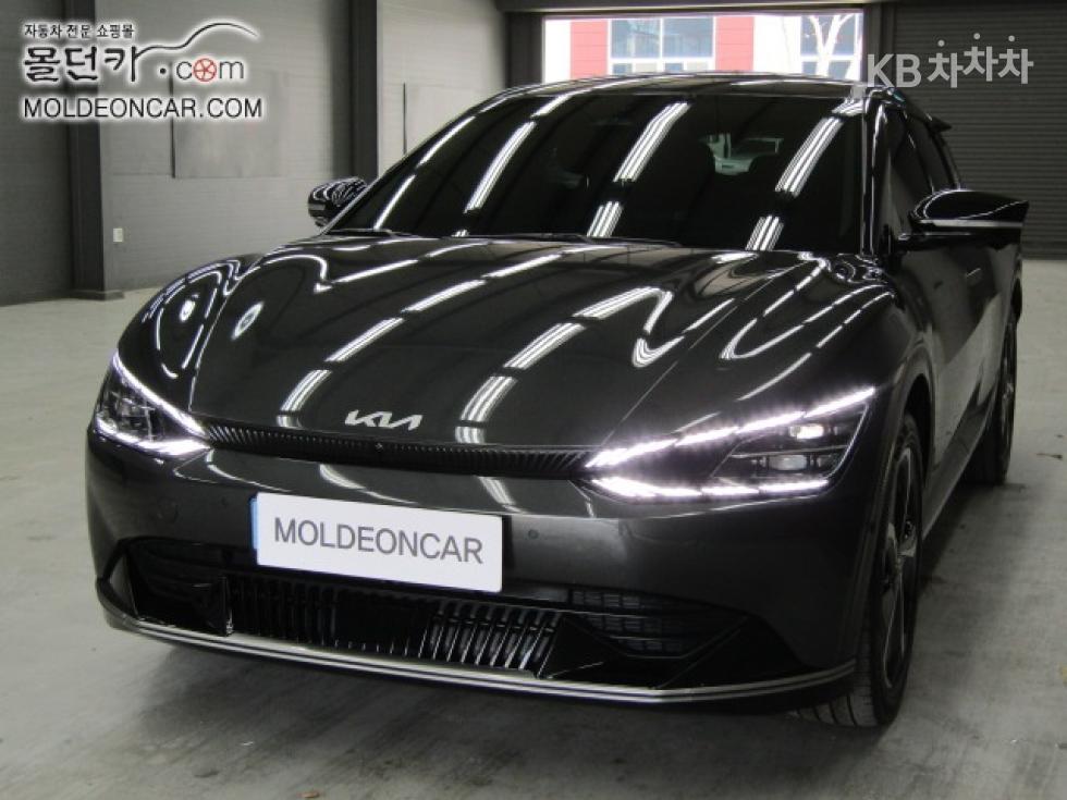 기아 EV6 롱 레인지 4WD 어스