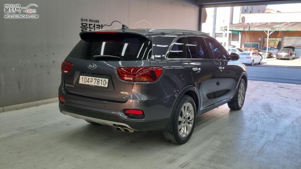 2018 - kia sorento