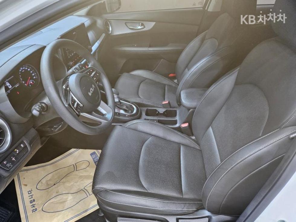 2022 - kia k3