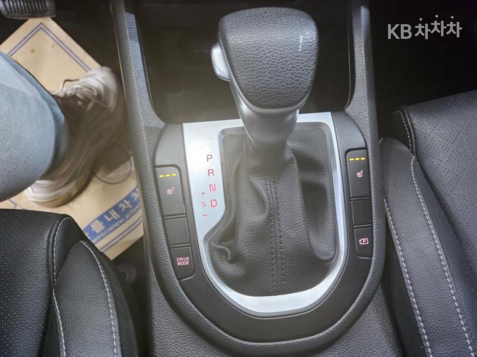 2022 - kia k3