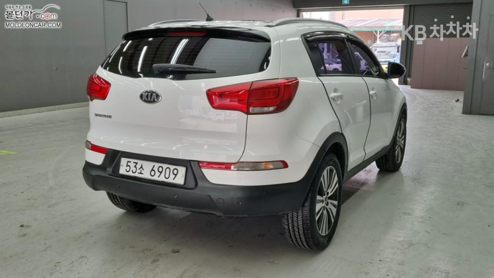 2014 - kia sportage