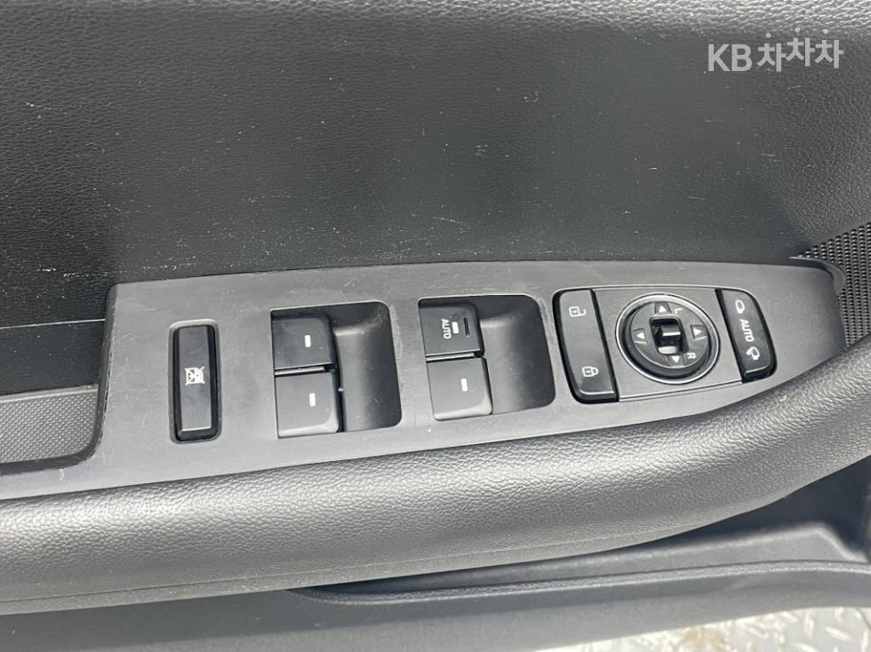 Hyundai Sonata — miniaturë 16