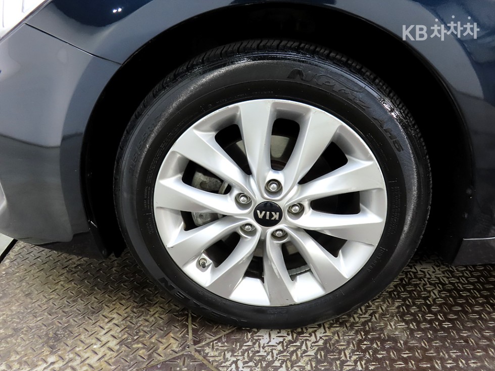 2016 - kia k5
