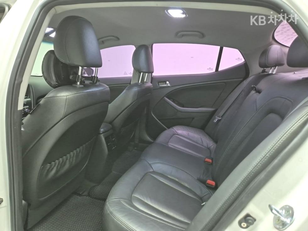 2011 - kia k5