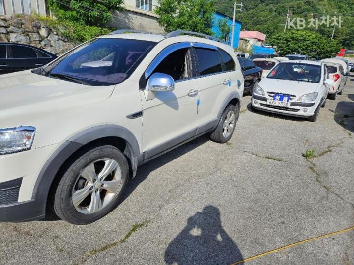 Chevrolet Captiva 2WD LT 3