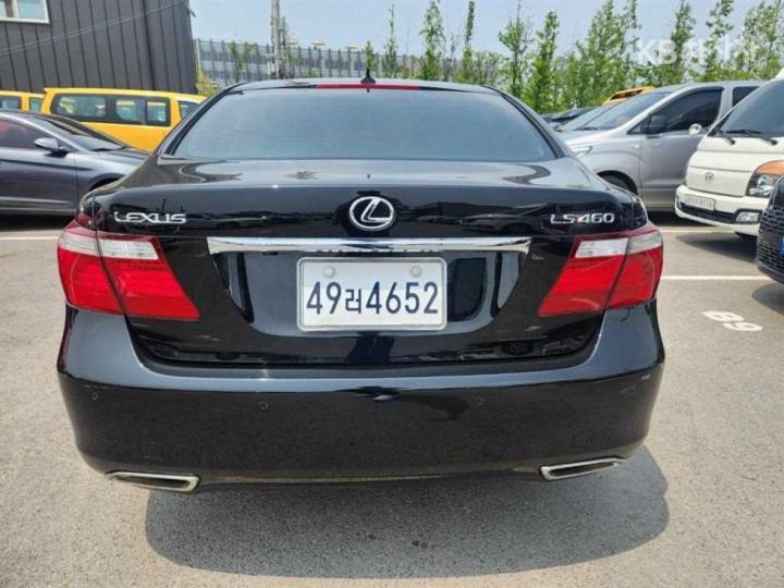Lexus LS 460 STD XF40 2006-2012 3