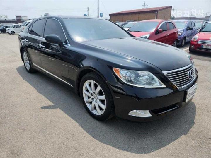 Lexus LS 460 STD XF40 2006-2012 5