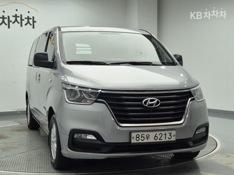 Hyundai Starex — miniaturë 4