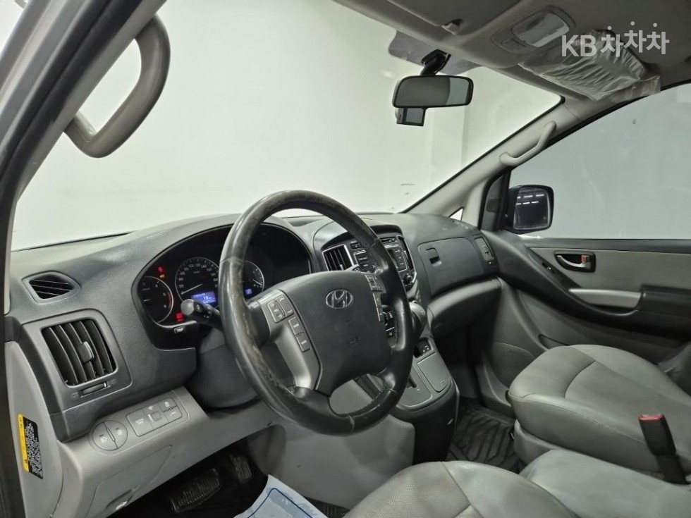 Hyundai Starex — miniaturë 7