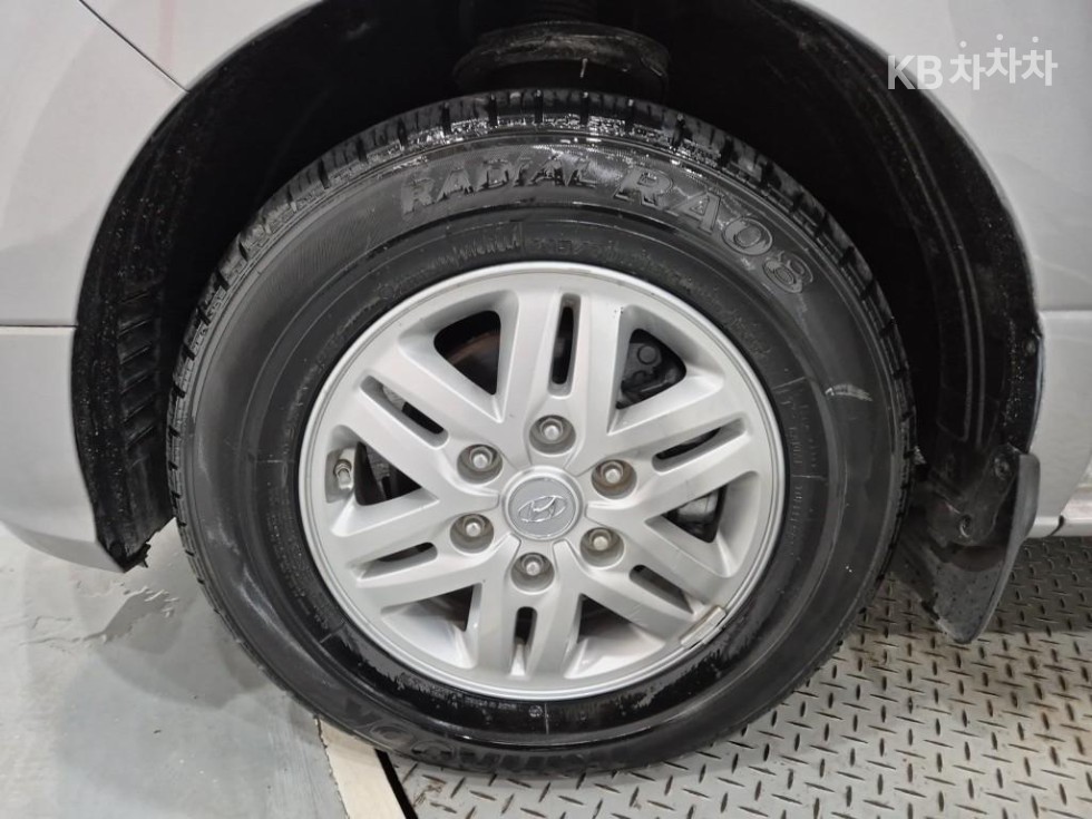 Hyundai Starex — miniaturë 19