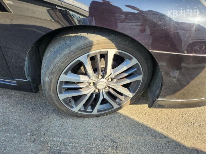 Renault SM5 New LE Exclusive 4