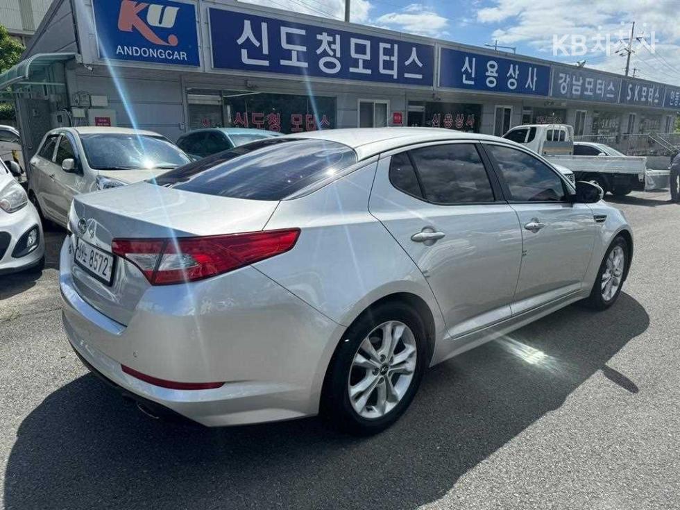 2011 - kia k5