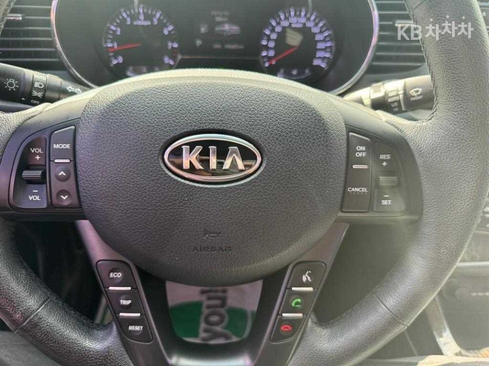 2011 - kia k5