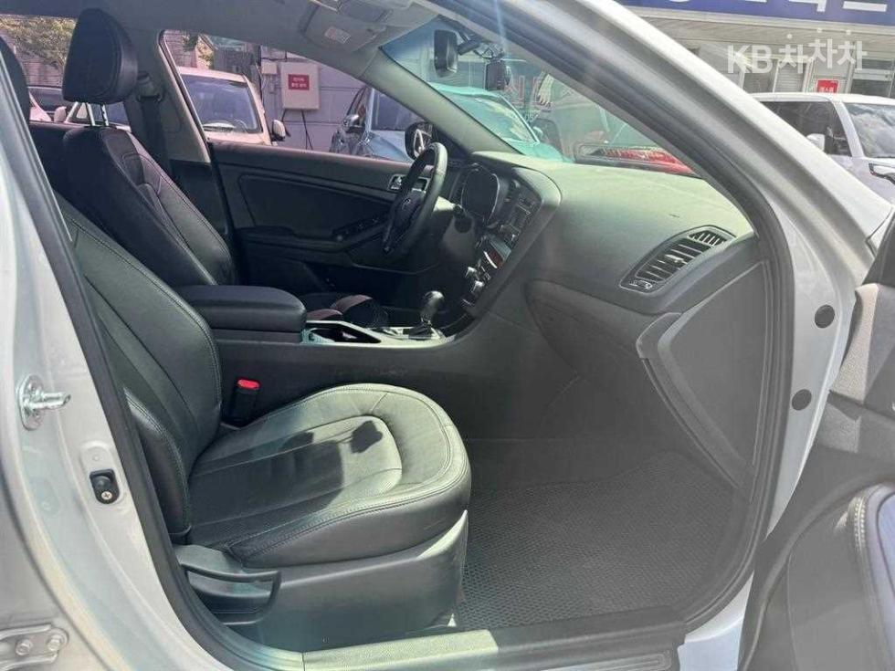 2011 - kia k5