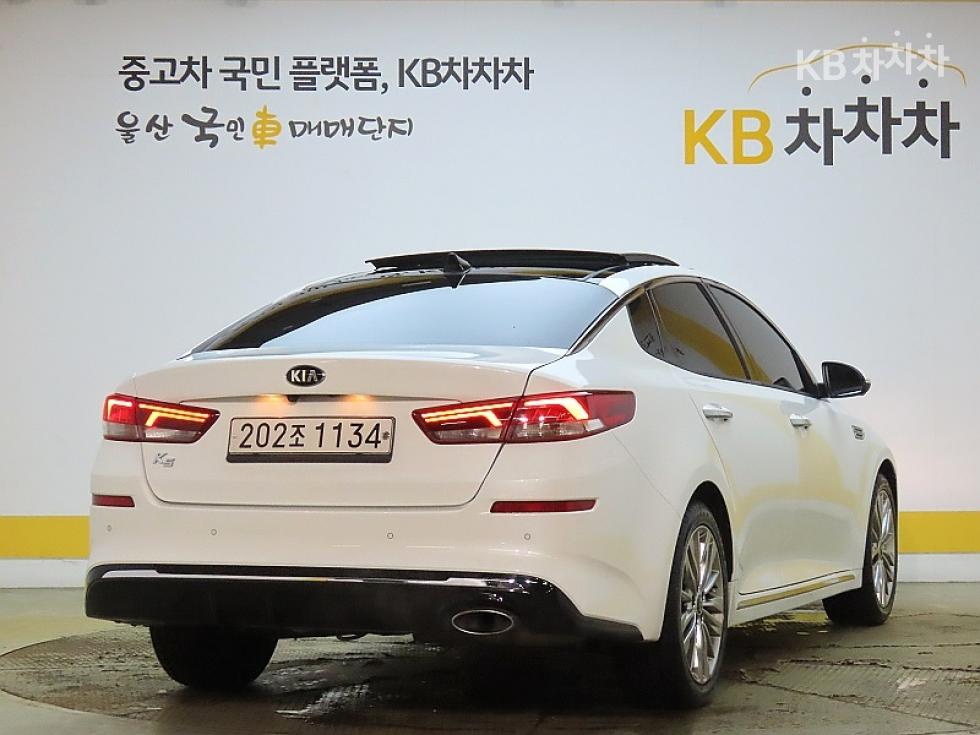 2020 - kia k5