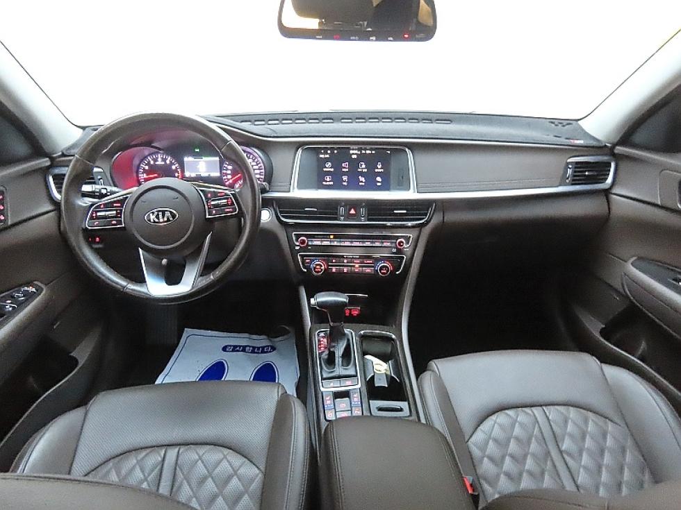 2020 - kia k5
