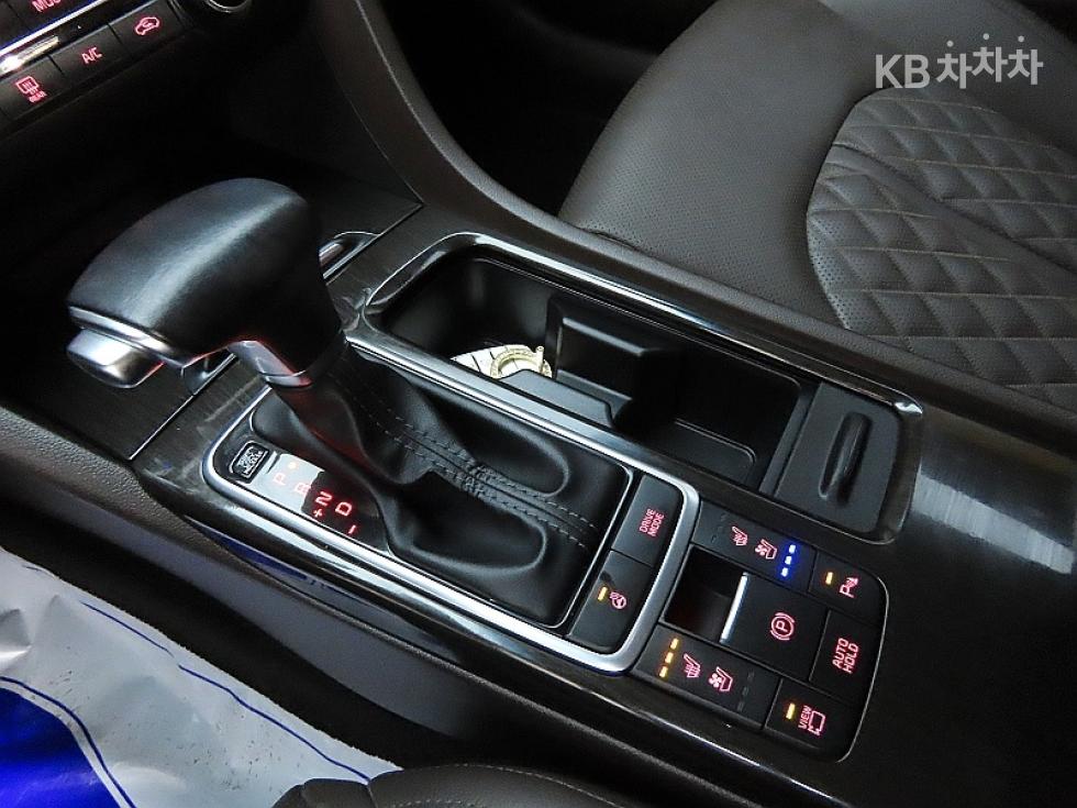 2020 - kia k5