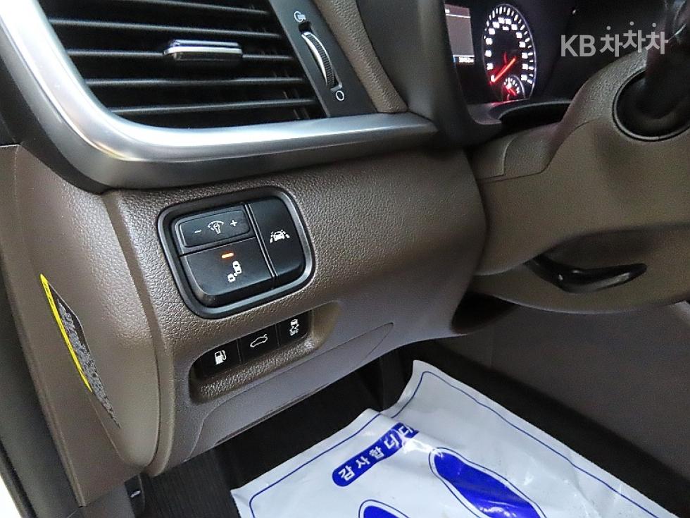 2020 - kia k5