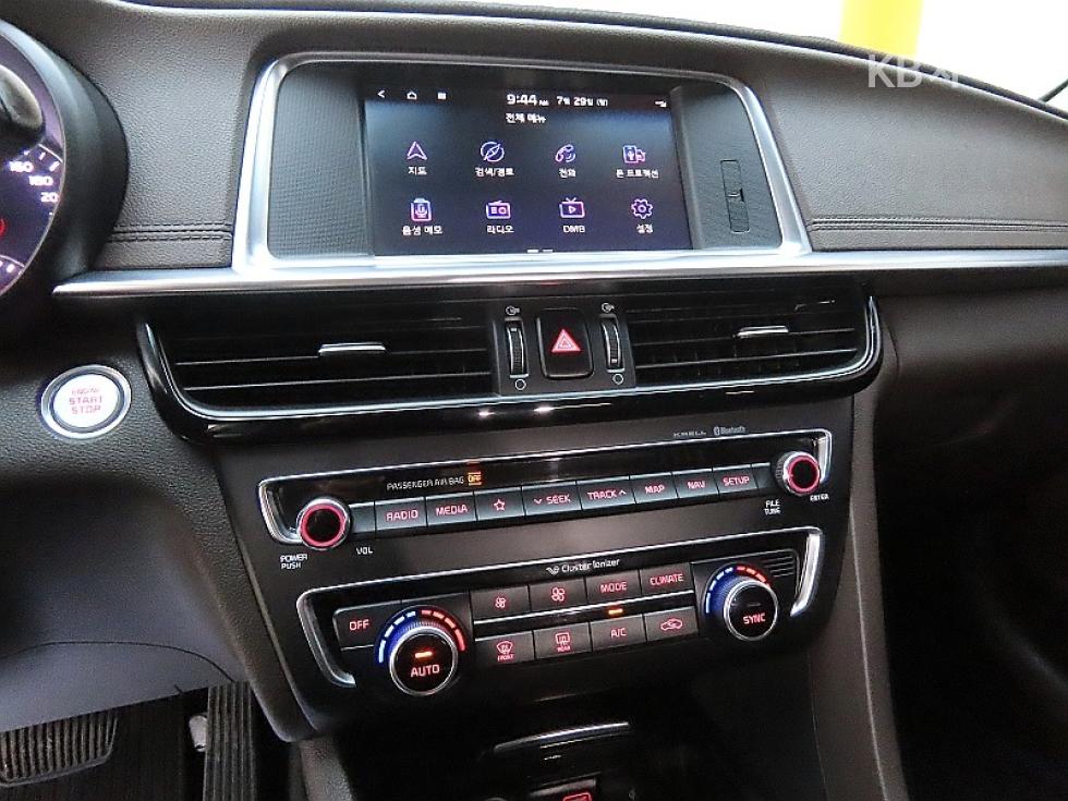 2020 - kia k5