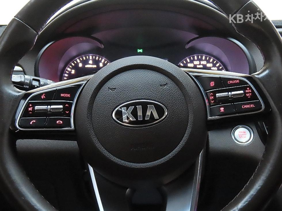 2020 - kia k5