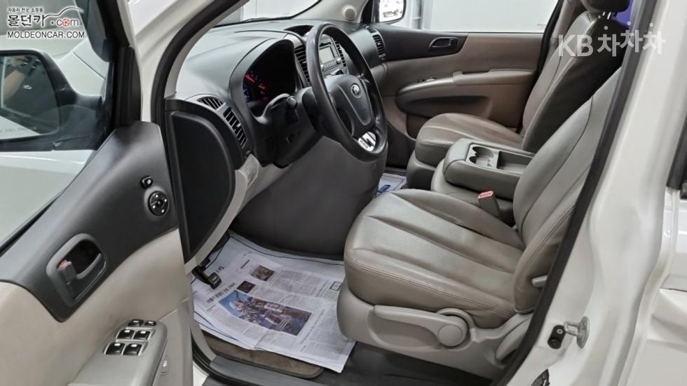 2013 - kia carnival