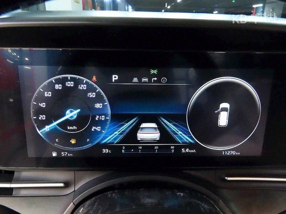 2023 - kia carnival