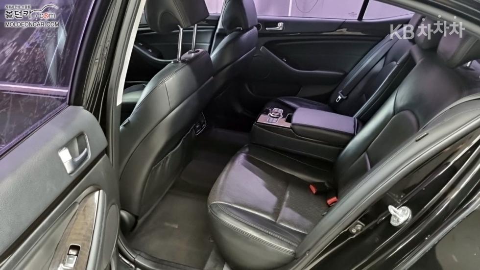 2013 - kia k7