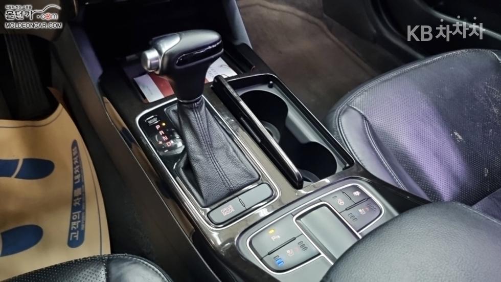 2013 - kia k7