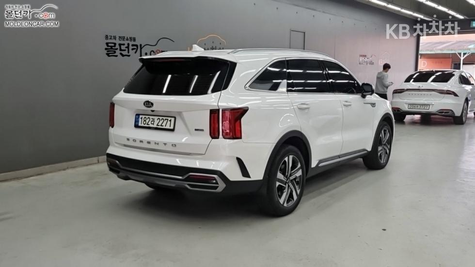 2021 - kia sorento