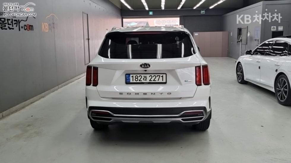 2021 - kia sorento