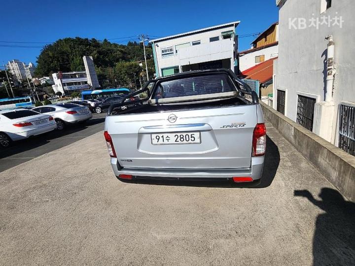 KG Mobility (Ssangyong) Korando Sport CX5 2WD Club 6