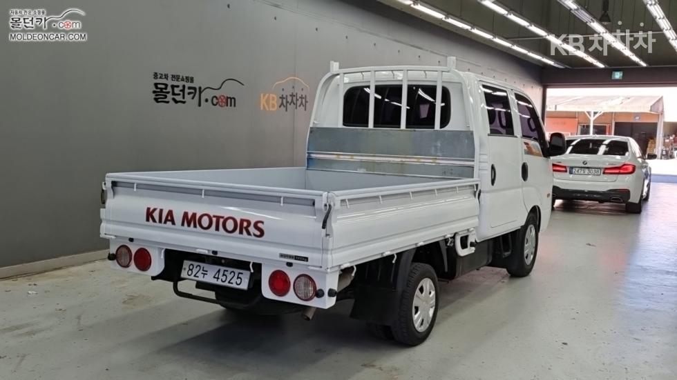 2019 - kia bongo iii