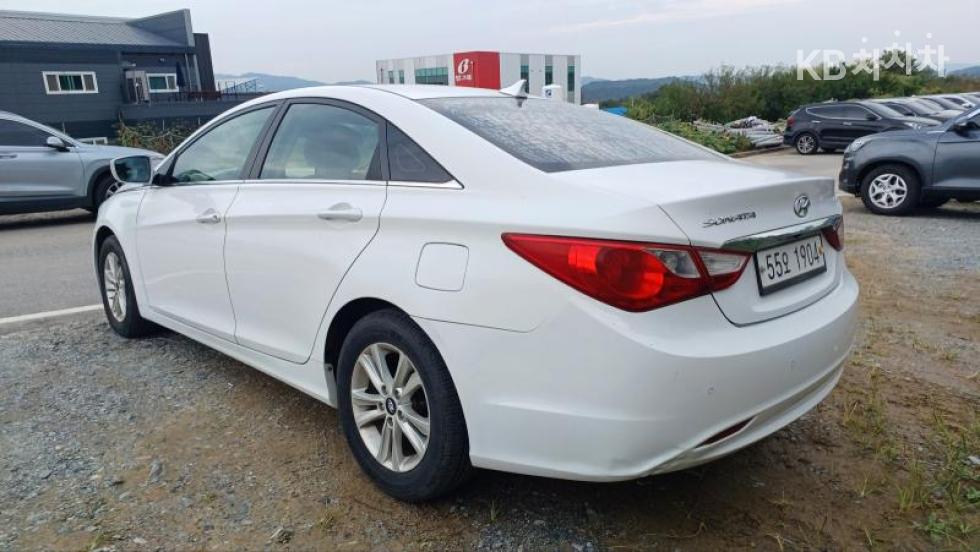 Hyundai Sonata — miniaturë 5