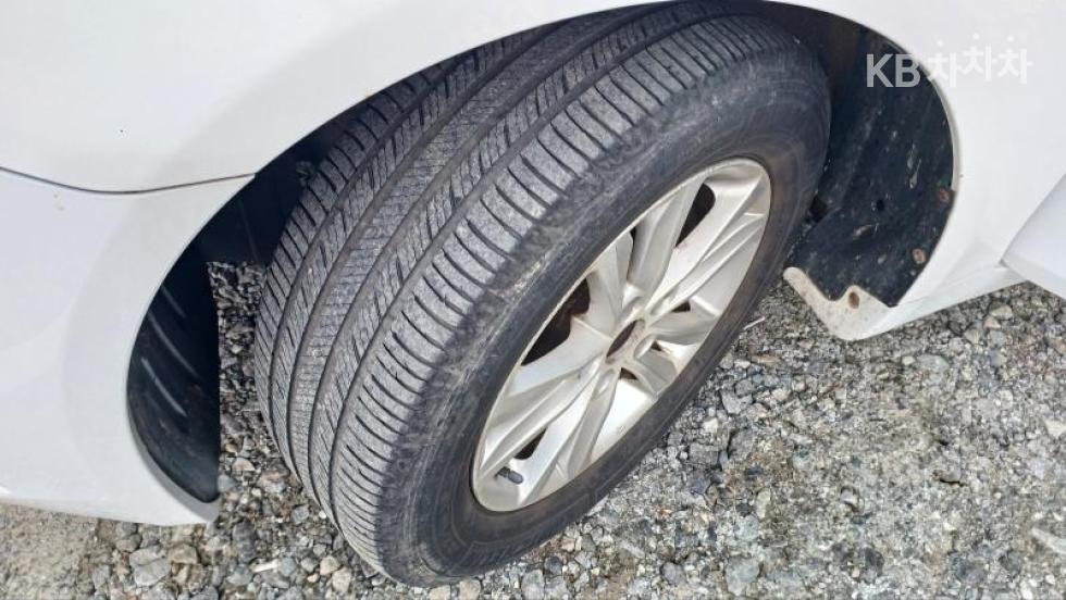 Hyundai Sonata — miniaturë 12