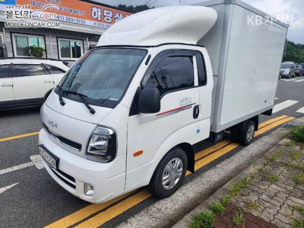 2022 - kia bongo iii